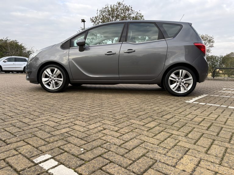 2017  Vauxhall Meriva 1.4i Tech Line Euro 6 5dr