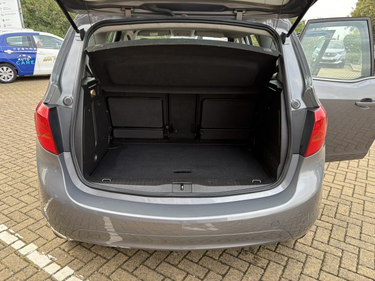 2017  Vauxhall Meriva 1.4i Tech Line Euro 6 5dr