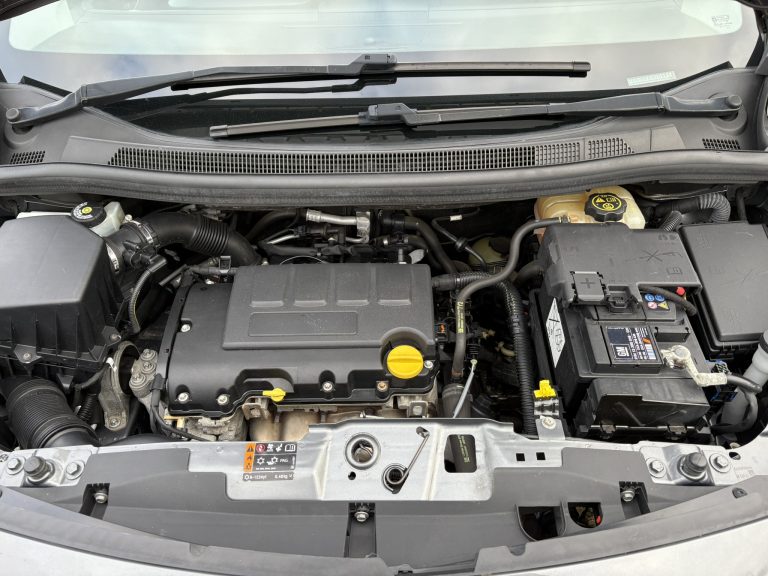 2017  Vauxhall Meriva 1.4i Tech Line Euro 6 5dr